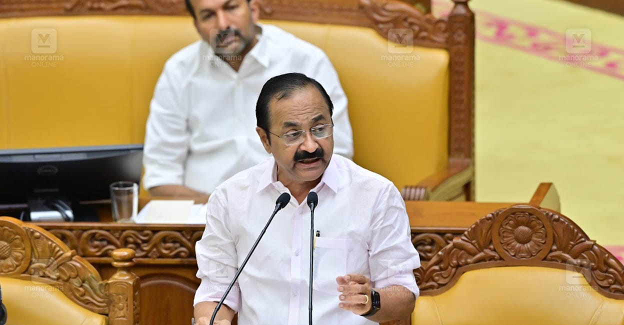 ക്ഷേമപെൻഷൻ 3,000 രൂപയാക്കാൻ കാലതാമസമുണ്ടാകില്ല; ഉമ്മൻചാണ്ടി ഇൻഷുറൻസ് പദ്ധതി ഉടൻ: മുഖ്യമന്ത്രി വി.ഡി. സതീശൻ
