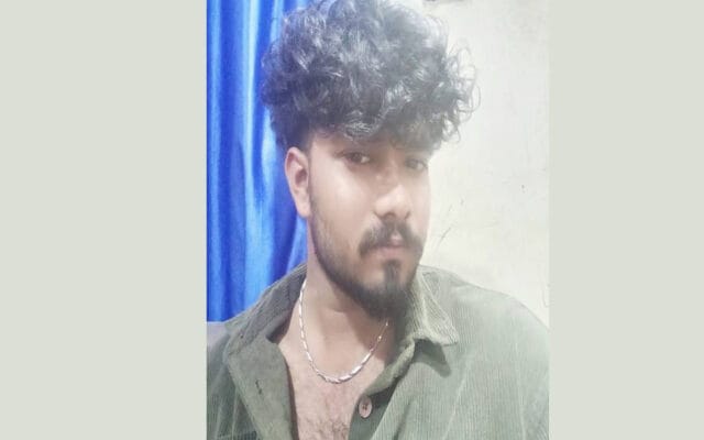 പ്രണയപ്പക…. പ്രണയം നിരസിച്ച പ്ലസ് ടു വിദ്യാര്‍ത്ഥിനിയെ കുത്തിപ്പരിക്കേൽപ്പിച്ച് യുവാവ്; സംഭവം തിരുവനന്തപുരം കന്യാകുളങ്ങരയിൽ