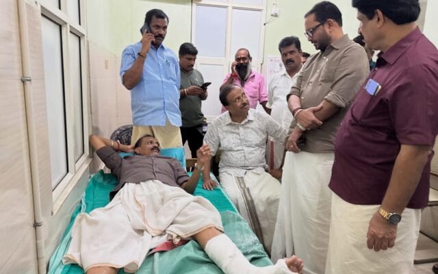 ‘നഗരസഭയിൽ സിപിഎം ഗുണ്ടകളുടെ അഴിഞ്ഞാട്ടം, ആസൂത്രിത ഗൂഢാലോചന’; മേയർ വി.വി. രാജേഷിനെ സന്ദർശിച്ച് കെ. സുരേന്ദ്രൻ