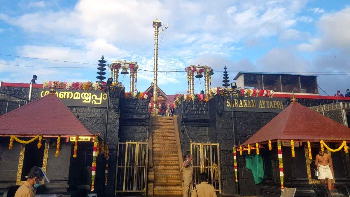 ശബരിമല തന്ത്രിയെ മാറ്റാൻ ദേവസ്വം ബോർഡിന് പൂർണ്ണ അധികാരമുണ്ട്; ദേവസ്വം മന്ത്രിക്ക് കത്തയച്ച് പന്തളം കൊട്ടാരം കുടുംബാംഗം