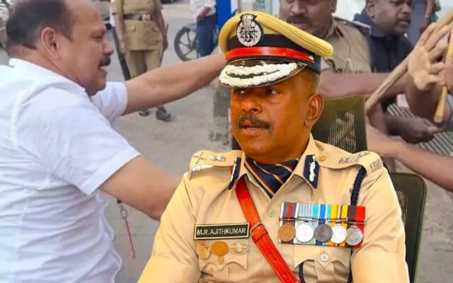 നവകേരള മർദ്ദനക്കേസ് അട്ടിമറി: എഡിജിപി എം.ആർ അജിത് കുമാറിന് ഡിജിപിയുടെ കാരണം കാണിക്കൽ നോട്ടീസ്; പുതിയ നീക്കങ്ങൾ അജിത് കുമാറിന്റെ സ്ഥാനക്കയറ്റം സംബന്ധിച്ച ചർച്ചകൾക്കായി ഉന്നതതല യോഗം ചേരാനിരിക്കെ