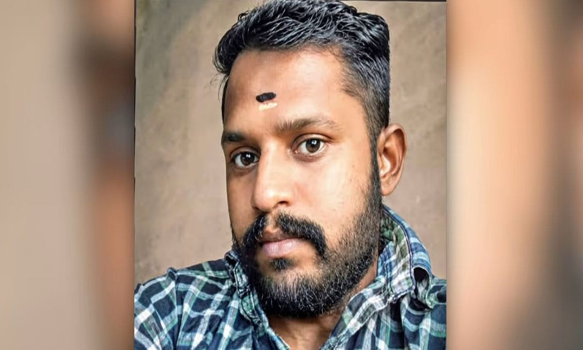ചിറ്റാറിൽ അടുപ്പത്തിലായിരുന്ന യുവതിയെ വിളിച്ചുകൊണ്ടുവരാൻ പോയ യുവാവിന്റെ ദുരൂഹ മരണം കൊലപാതകമെന്ന് സംശയം: യുവതിയുടെ രണ്ട് ബന്ധുക്കൾ പോലീസ് കസ്റ്റഡിയിൽ; യുവതി ആത്മഹത്യയ്ക്ക് ശ്രമിച്ചു