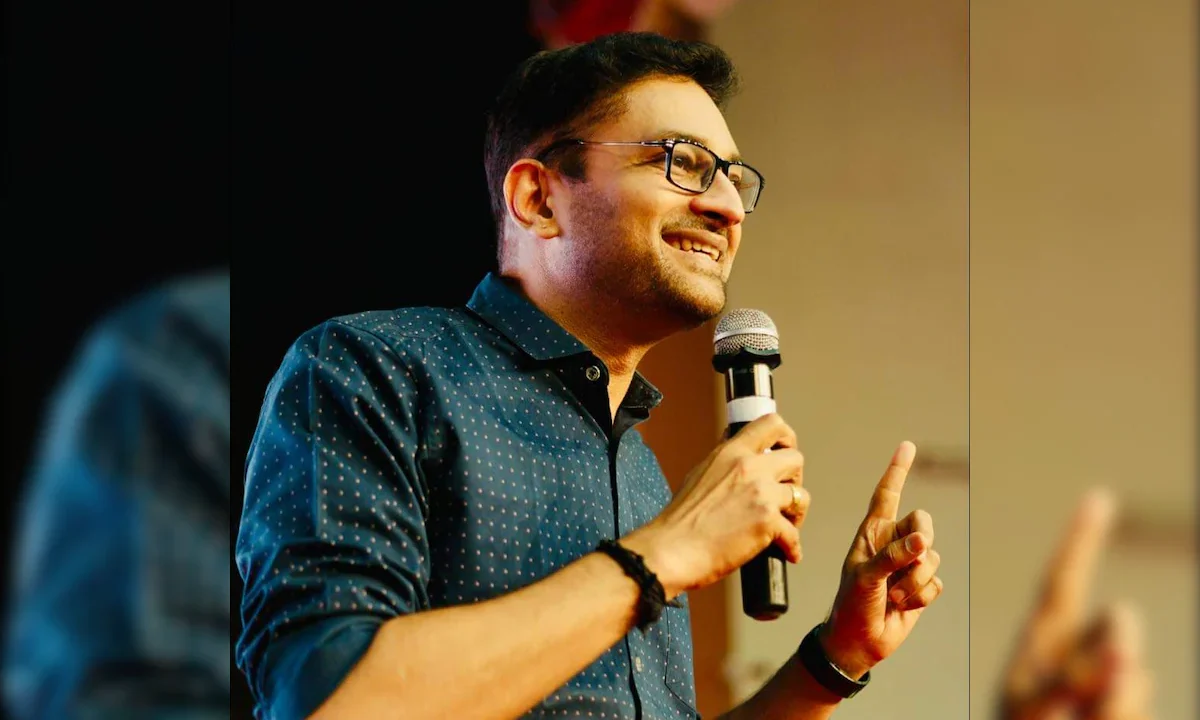 വിരമിക്കൽ ദിനത്തില് എ ജയതിലകിനെതിരെ എന് പ്രശാന്ത്