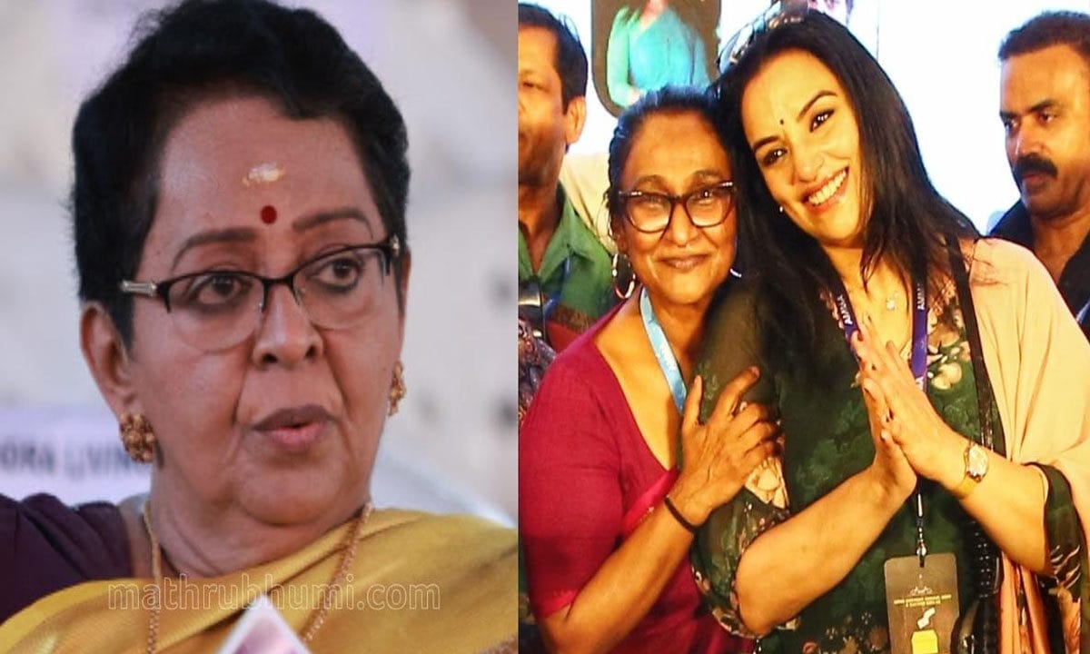 ശ്വേതയ്ക്കെതിരെ ഗൂഢാലോചന, ചുക്കാൻ പിടിച്ചത് ആ നടി; എന്റെ പക്കൽ നിന്ന് മൈക്ക് പിടിച്ചുവാങ്ങി: ‘അമ്മ’ വിട്ടശേഷം വെളിപ്പെടുത്തലുമായി മല്ലിക സുകുമാരൻ