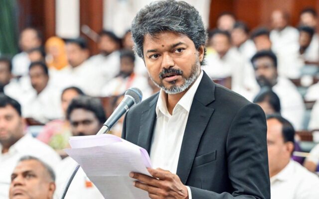 സൗജന്യ ഗ്യാസ് സിലിണ്ടർ, ബസ് യാത്ര വിപുലീകരണം; വമ്പൻ പ്രഖ്യാപനങ്ങളുമായി വിജയ് സർക്കാർ