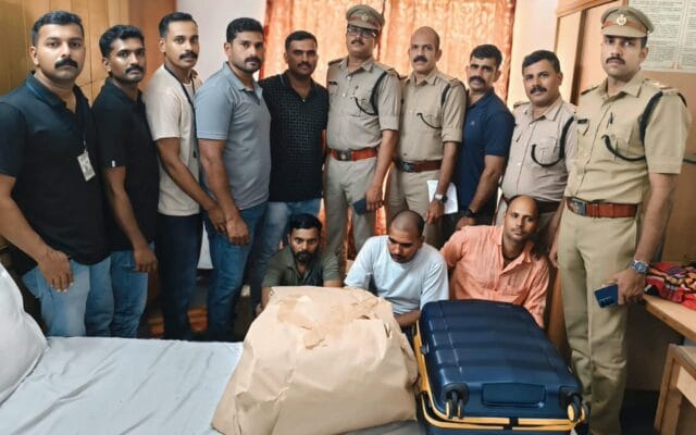 കണ്ണൂർ ടൗണിൽ വൻ കഞ്ചാവ് വേട്ട: 12 കിലോ ഗ്രാമുമായി മൂന്ന് യുവാക്കൾ പിടിയിൽ
