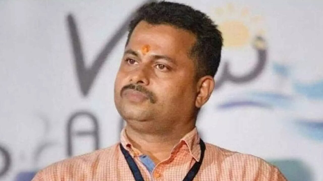 പാലത്തായി പോക്സോ കേസ്: ജീവപര്യന്തം ശിക്ഷ ഹൈക്കോടതി മരവിപ്പിച്ചു; കെ. പത്മരാജൻ ഇന്ന് പുറത്തിറങ്ങും