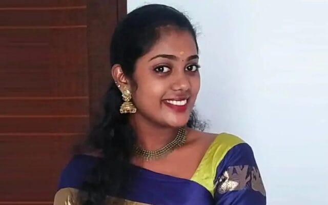 കൊല്ലത്ത് സ്വകാര്യ ഹോട്ടൽ കെട്ടിടത്തിൽനിന്ന് ചാടി യുവതി മരിച്ചു; എറണാകുളം സ്വദേശിയായ യുവാവ് പൊലീസ് നിരീക്ഷണത്തിൽ