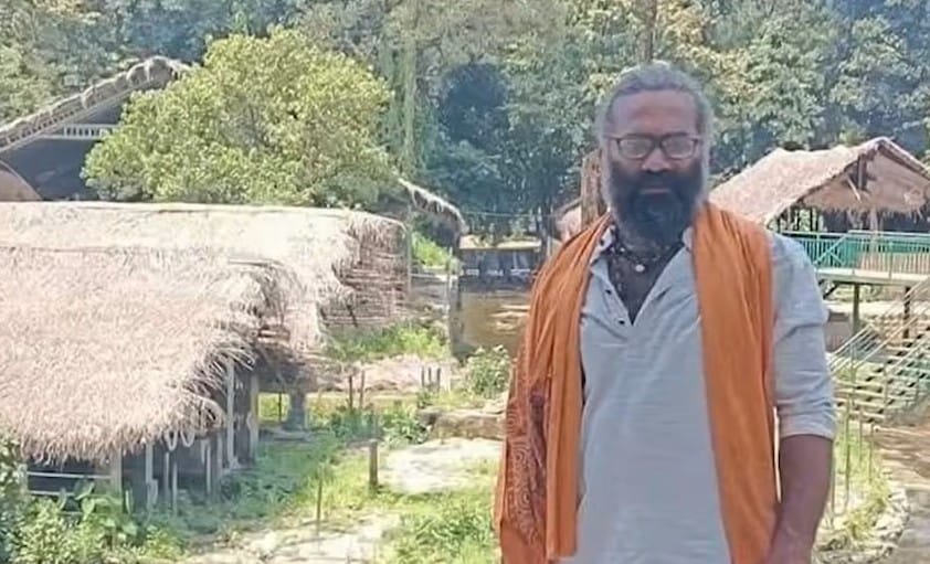അക്കരെ കൊട്ടിയൂർ ക്ഷേത്രത്തിൽ അതിക്രമിച്ചുകയറി ചിത്രം പകർത്തി: തിരുവനന്തപുരം സ്വദേശിക്കെതിരെ കേളകം പൊലീസിൽ പരാതി