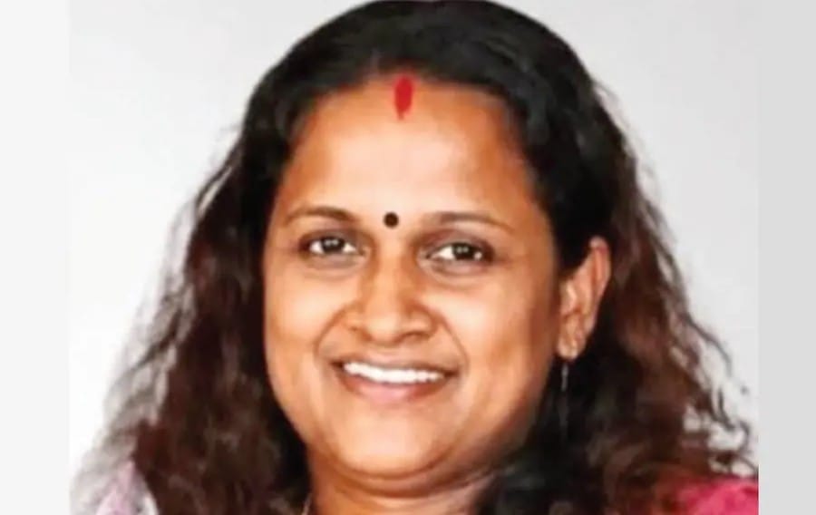 ലൈഫ് ഭവനപദ്ധതി തട്ടിപ്പ്: ഒളിവിൽ കഴിഞ്ഞിരുന്ന വി.ഇ.ഒ. അറസ്റ്റിൽ; അരക്കോടിയോളം രൂപ ബന്ധുക്കളുടെ അക്കൗണ്ടിലേക്ക് മാറ്റി