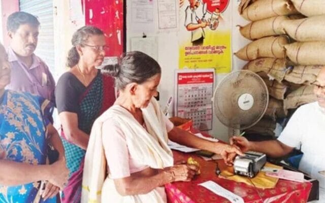 ആറുമാസം റേഷൻ വാങ്ങാത്തവരുടെ കാർഡുകൾ മരവിപ്പിക്കില്ല; സംരക്ഷിക്കാൻ നടപടിയെന്ന് മന്ത്രി അനൂപ് ജേക്കബ്