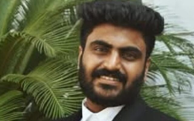 വഴിയാത്രക്കാരിക്ക് നേരെ ലൈംഗികാതിക്രമം: തൃശൂർ സ്വദേശിയായ അഭിഭാഷകൻ അറസ്റ്റിൽ